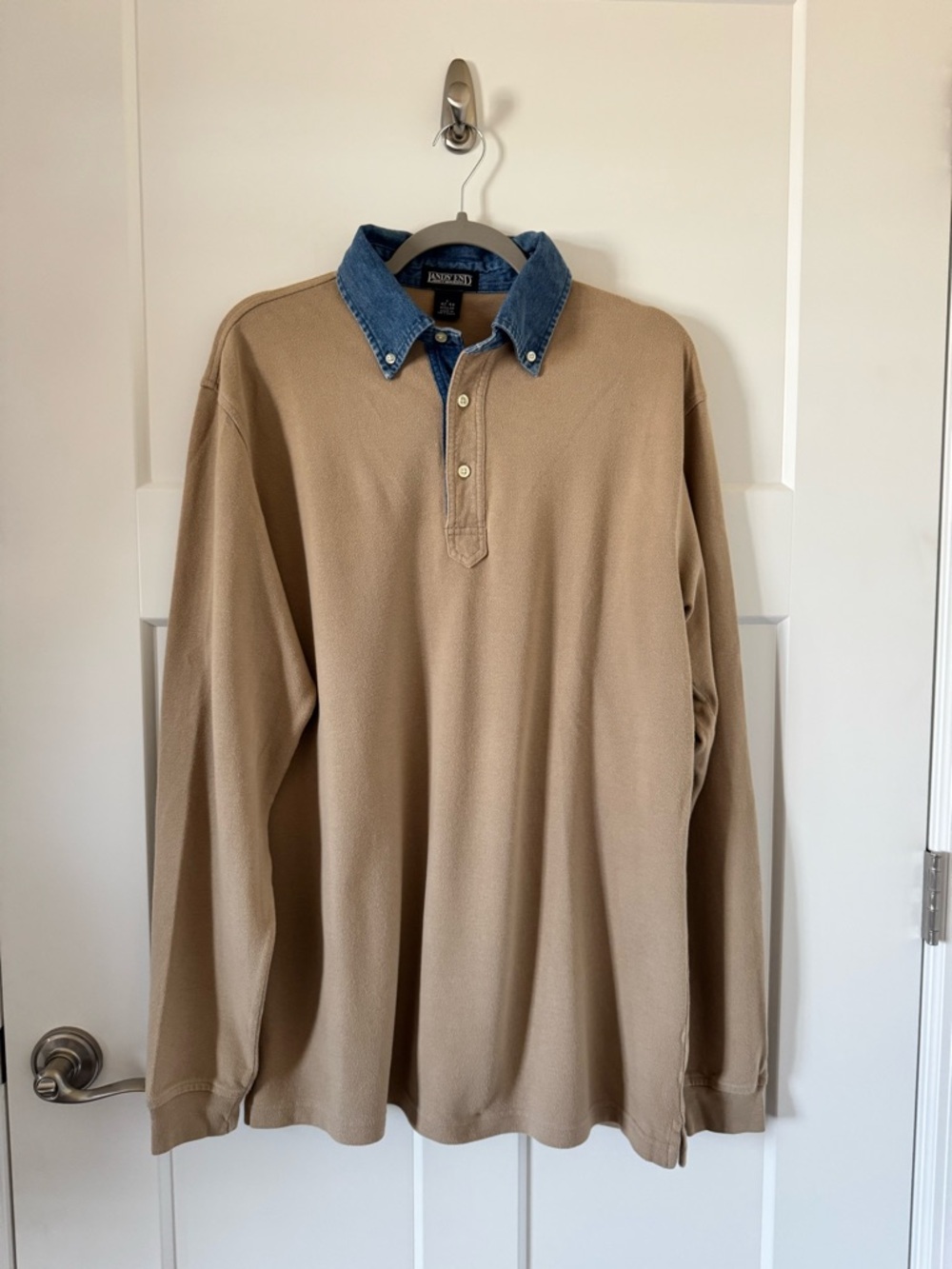 Lands' End Vintage Tan Beige Long Sleeve Polo Blue Denim Collar Size L